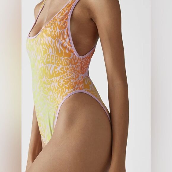 โญ๏ธ Stella McCartney Swimsuit One Piece MultiโColorโXSโDesigner - Picture 2 of 9